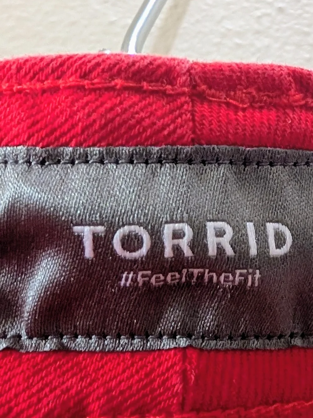 Torrid Women’s Plus *Size 14* Red Solid Mini Denim Skirt Stretch with Pockets!